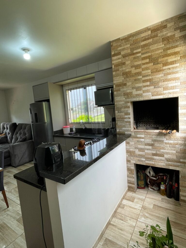 32561543-a646-4656-8fa2-550efb30ac78