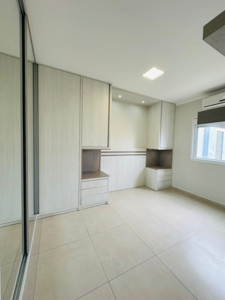 6b11e329-399d-40b4-afe9-105273e7112c