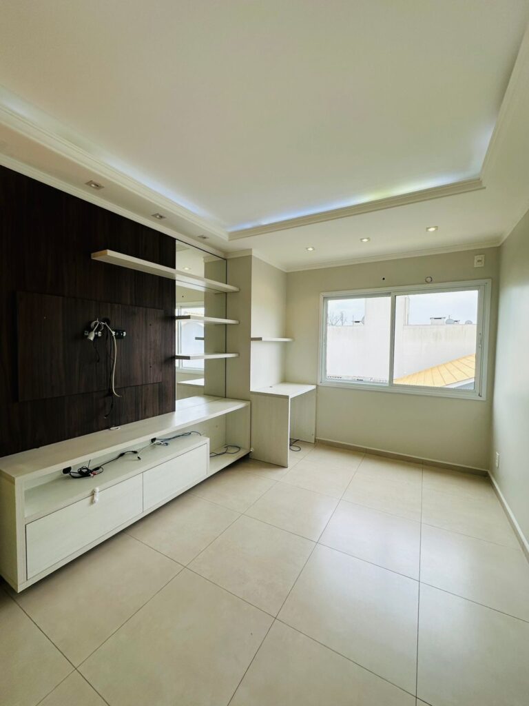 fe2f5a0e-d447-46b5-b5cc-ebdb89398640