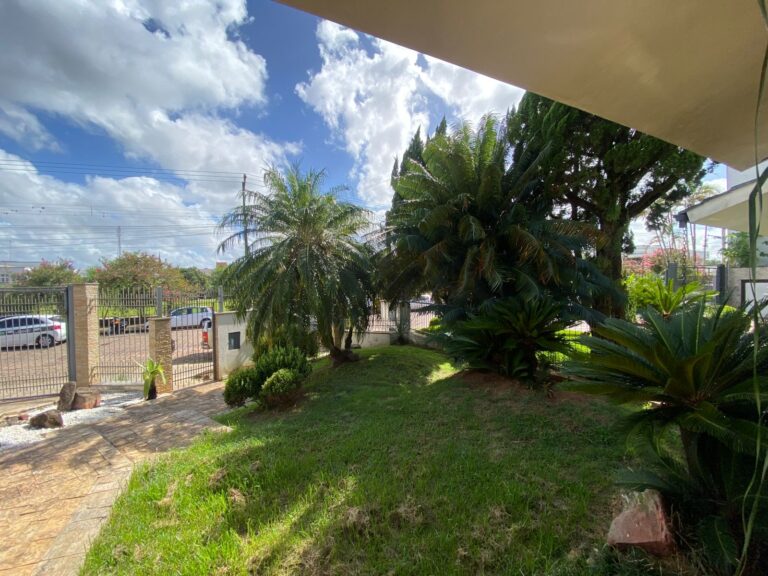 d0e9d4e9-5698-4288-b87d-df09d5494c87