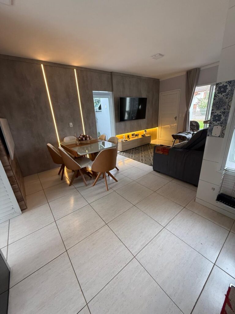 2e98947c-2540-48e0-9c55-f570ae086a54