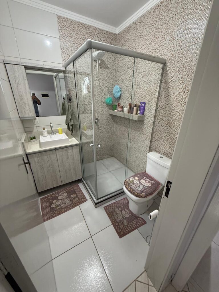 3beae986-33dd-47de-a33f-cbd1ca3d2076