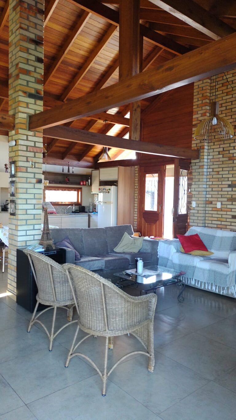 a94370d3-9c82-41a2-9e5f-17363207c78e