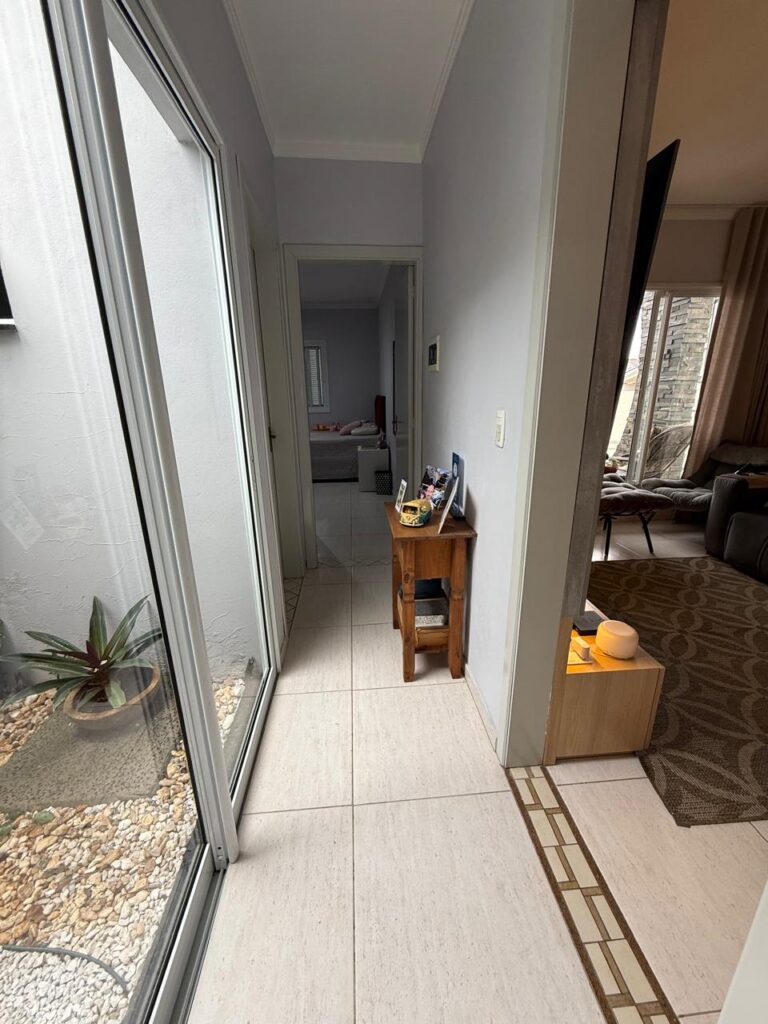 e1e99687-7677-4302-b378-44bd3a46a4a6