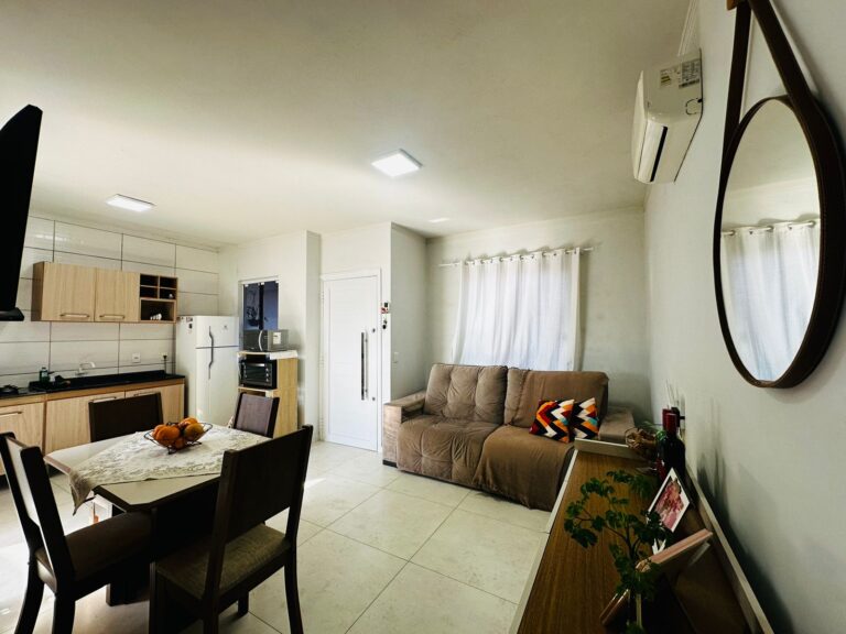 a6d69493-bf53-4e51-9b60-ea25e78c86f8-1